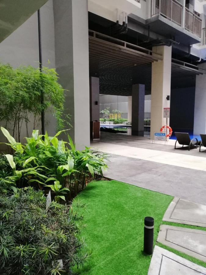 S Residencestower 3 - L&R Staycation Pasay Buitenkant foto